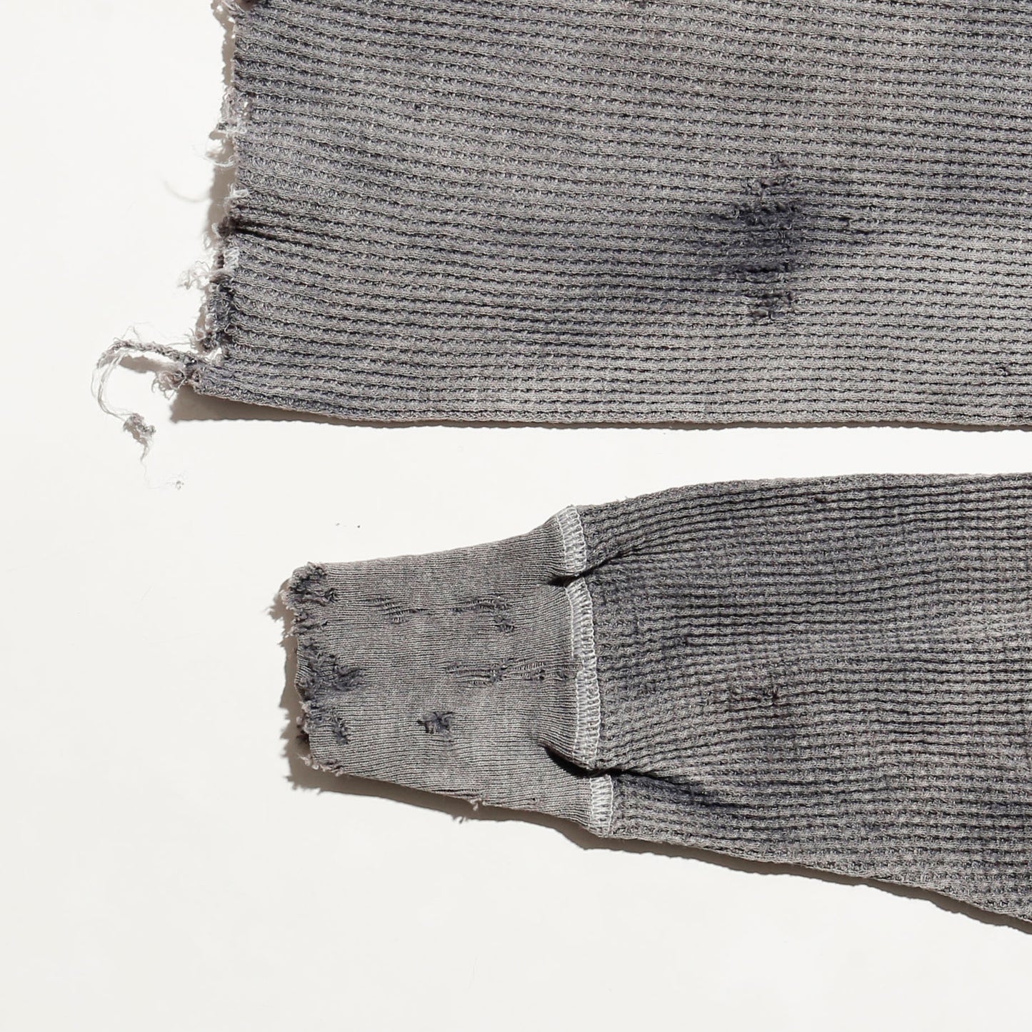 *one-off acid broken henry neck thermal cut sew