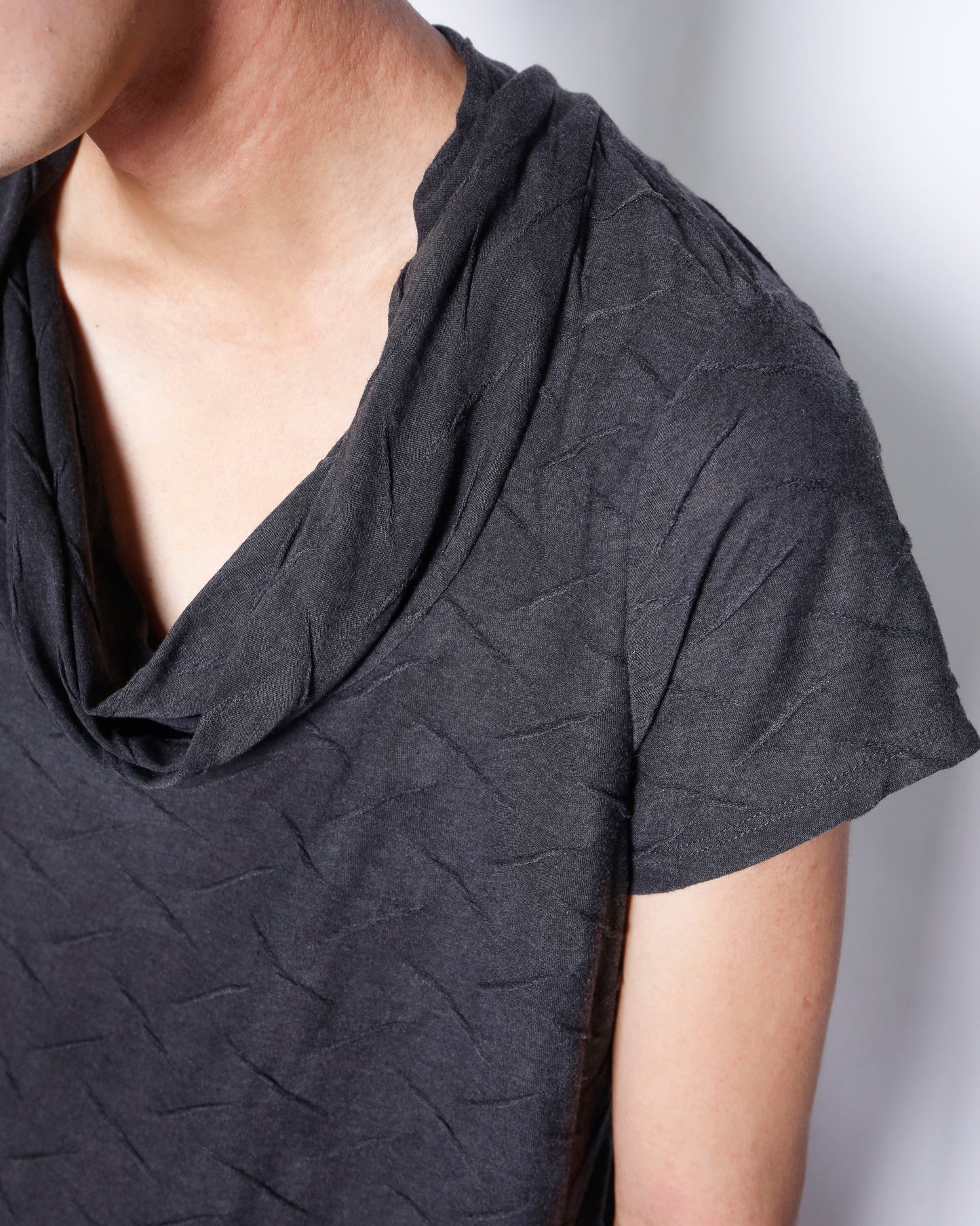 vintage textured cowl neck h/s