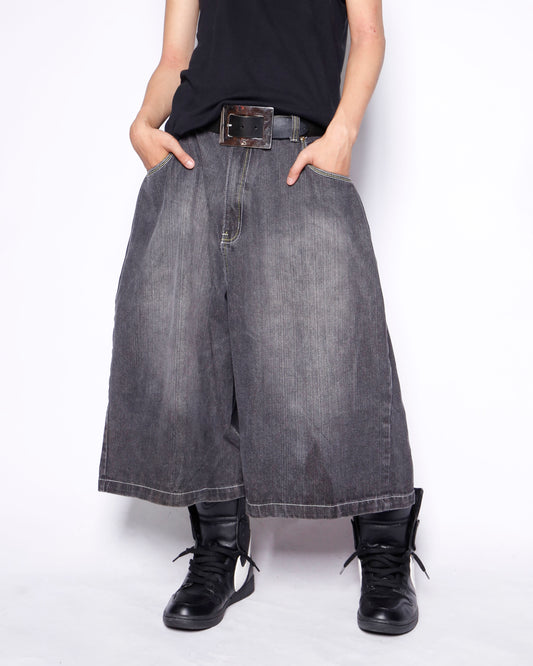 vintage denim bermuda shorts *resized