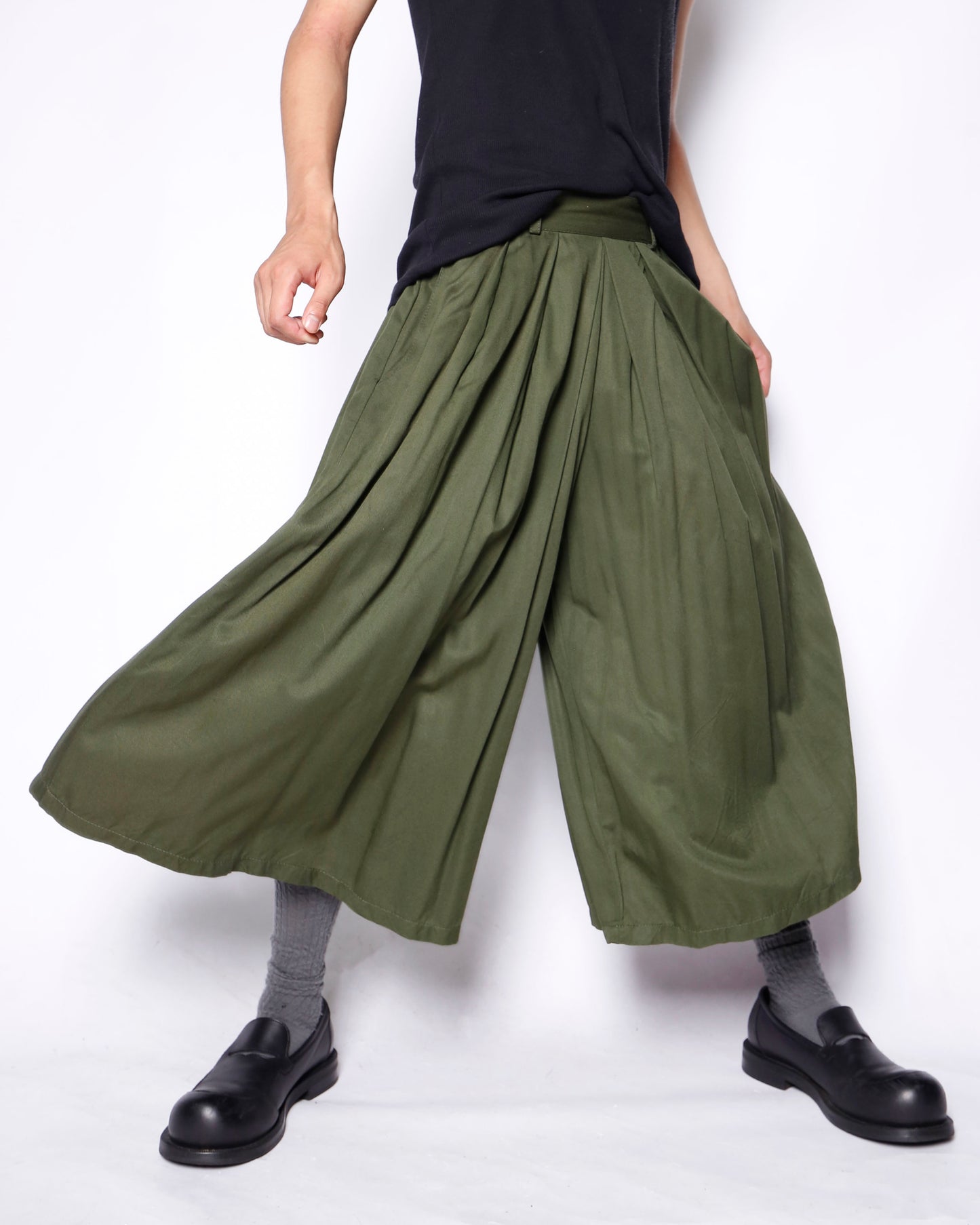 vintage pleats culotte shorts
