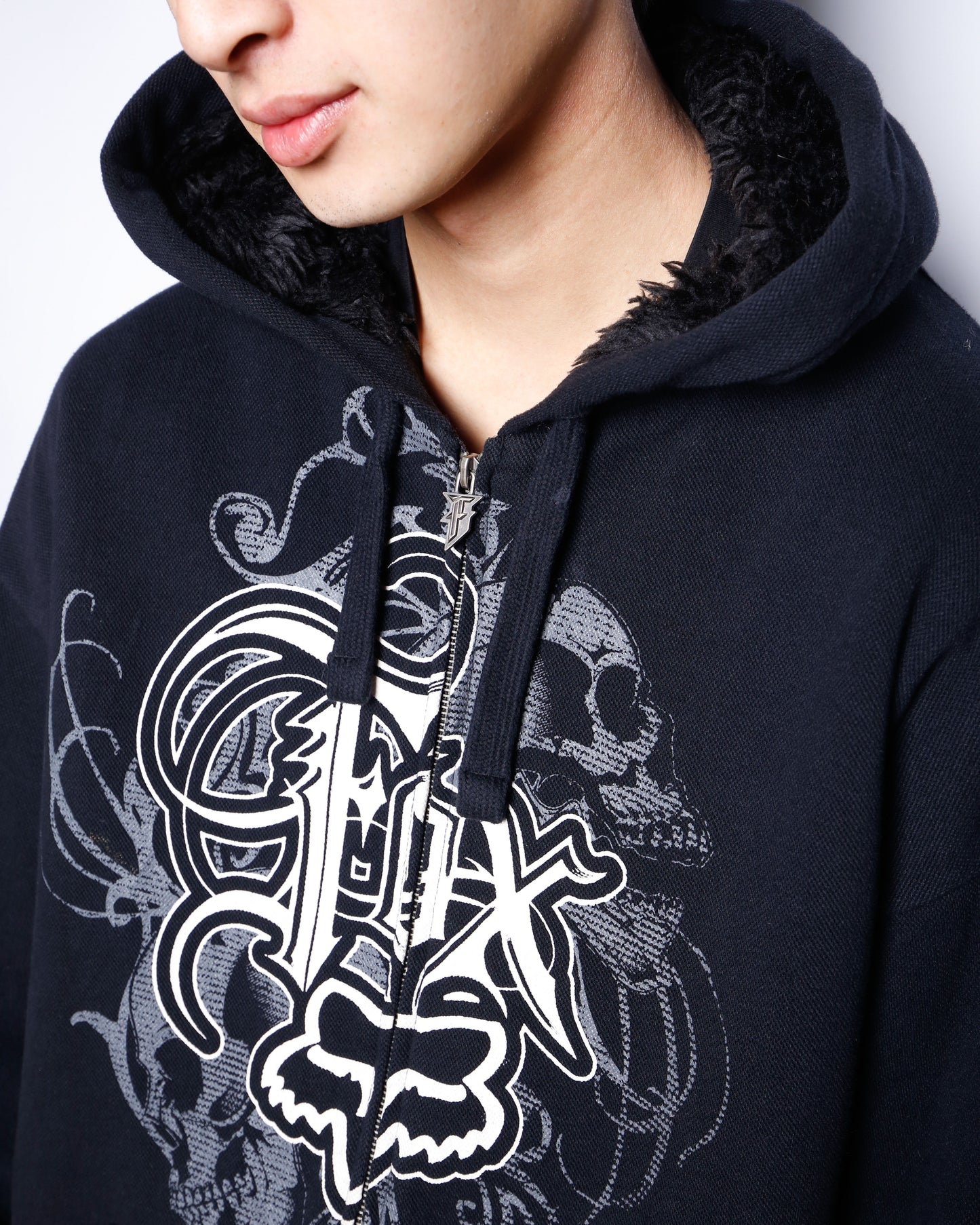 vintage 00's fox skull boa hoodie