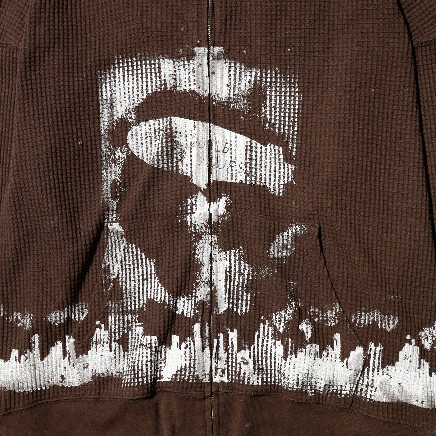 *one-off "the world is yours" hand screen waffle hoodie