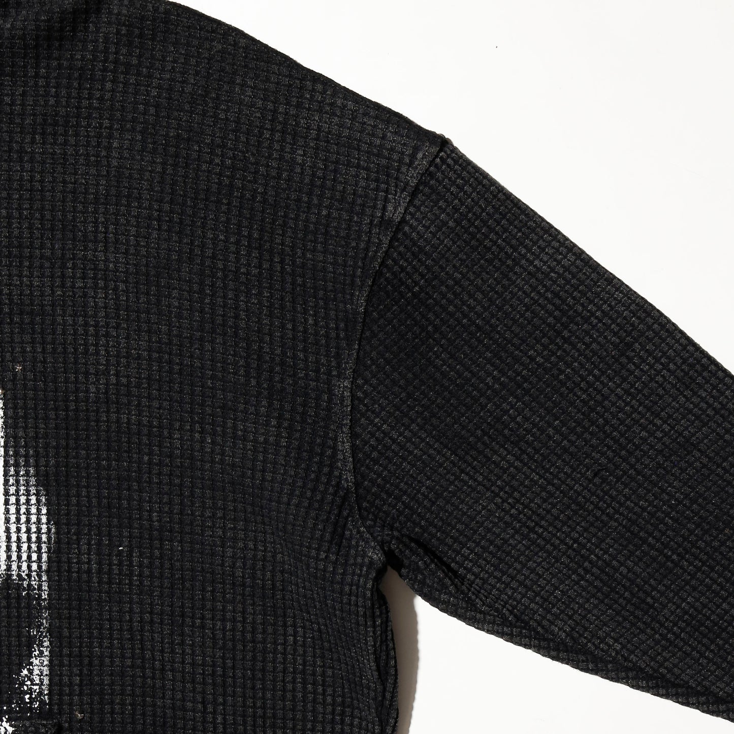 *one-off "the world is yours" hand screen waffle hoodie