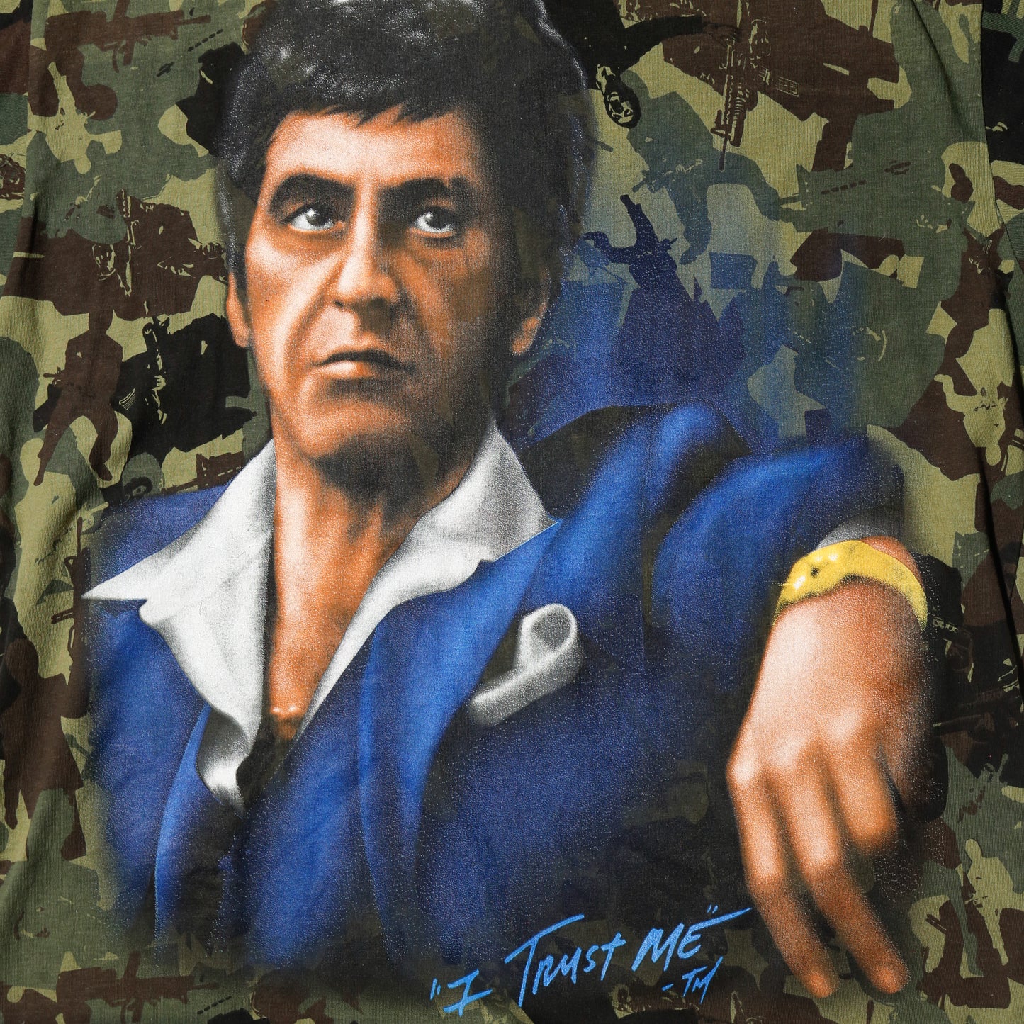 vintage 00's scareface tony montana camo t-shirt