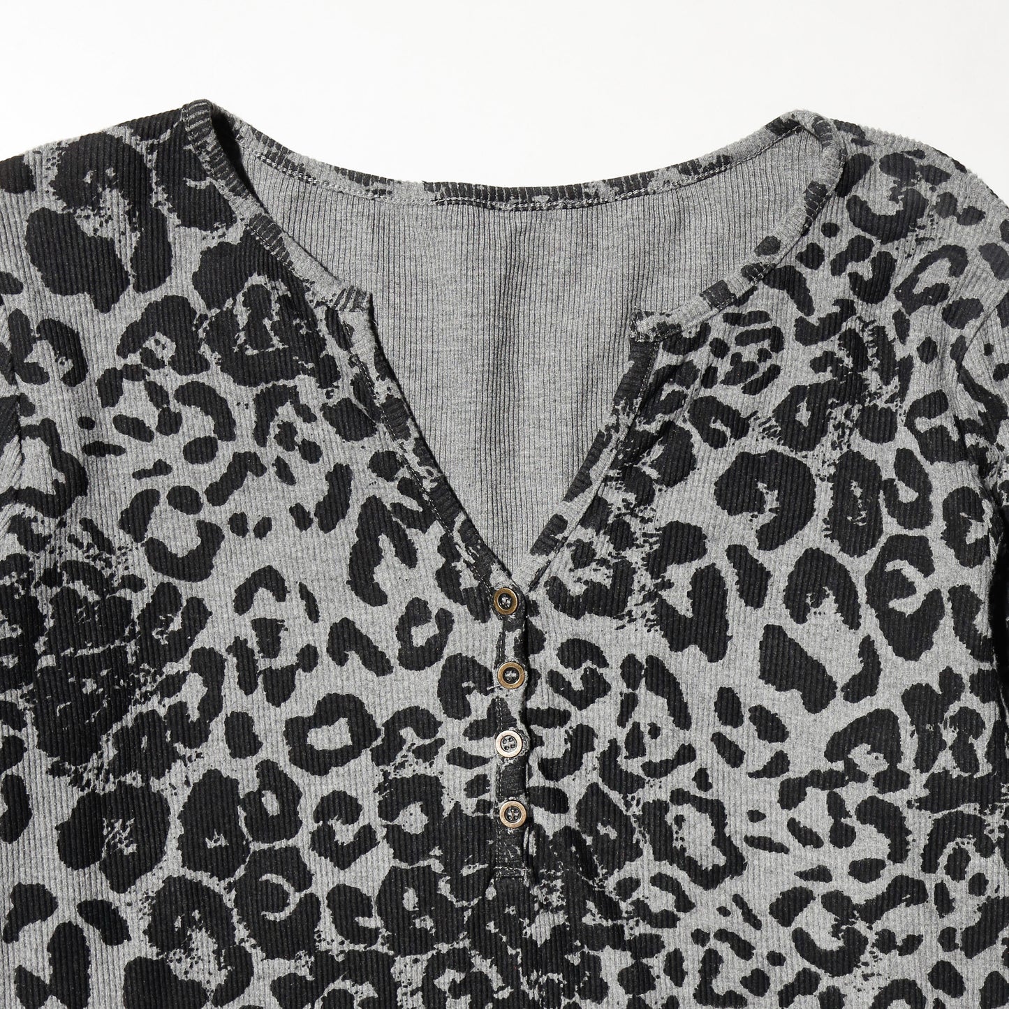 vintage animal henry neck cut sew