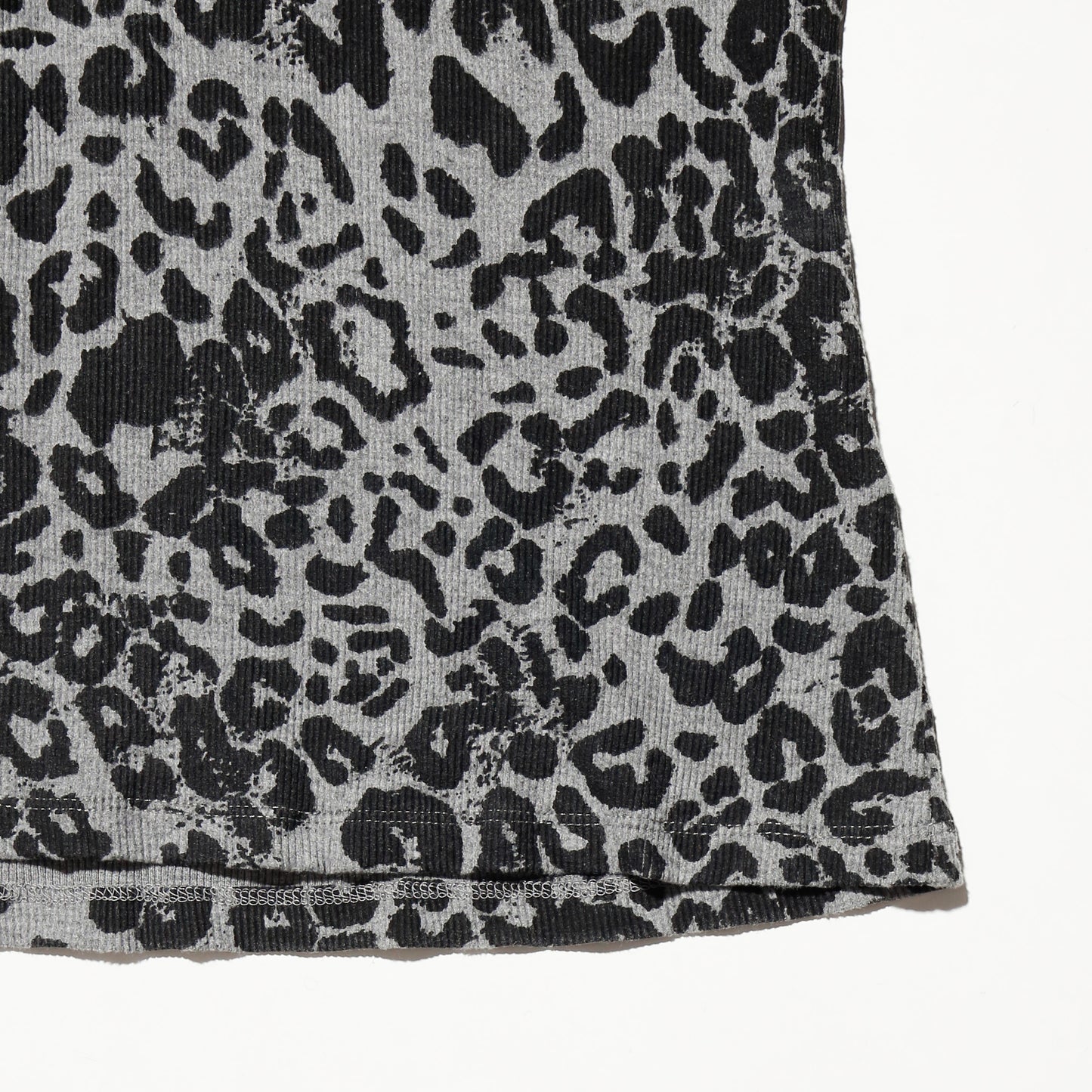 vintage animal henry neck cut sew
