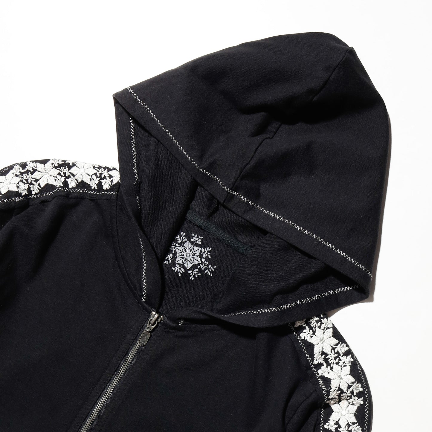 vintage snowflake broderied hoodie