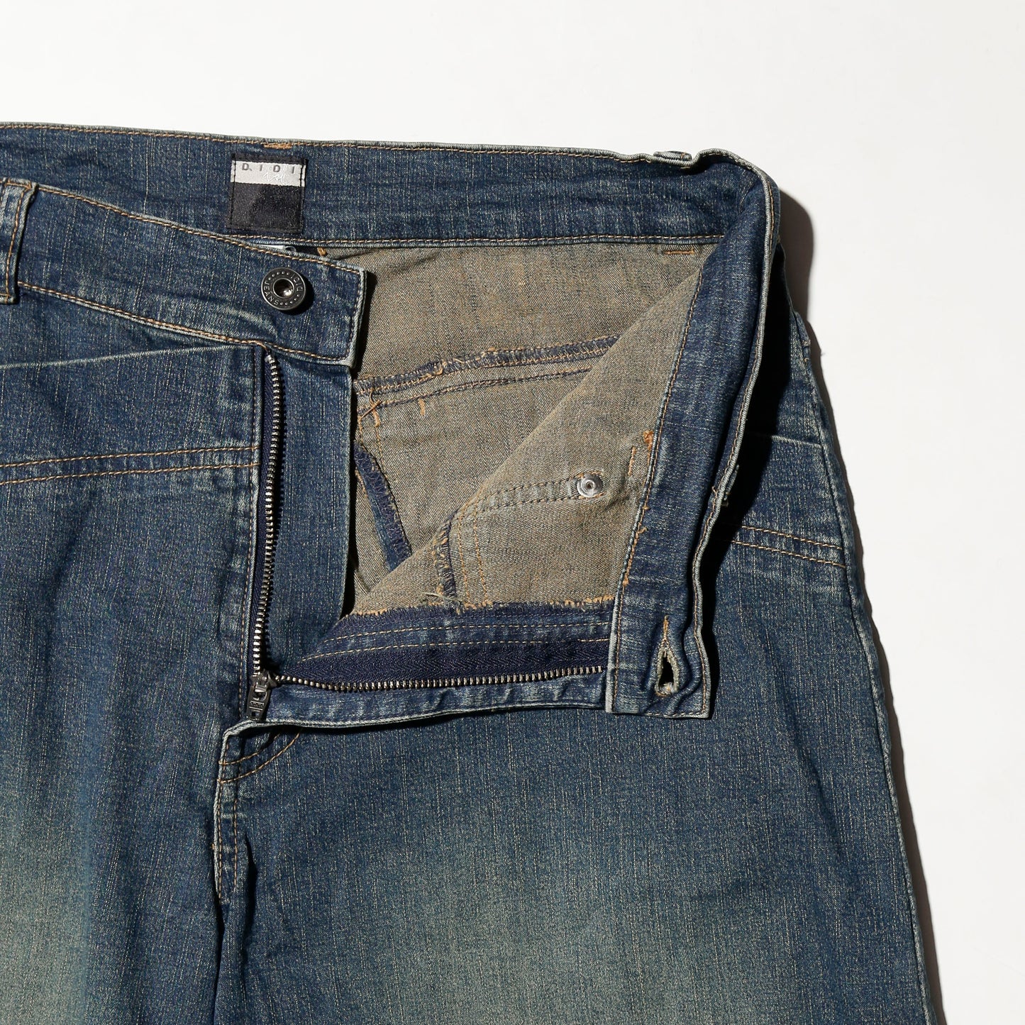 vintage low rise faded wide leg jeans