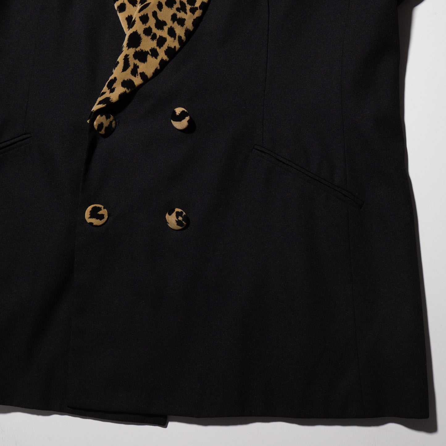 vintage leopard smoking jacket