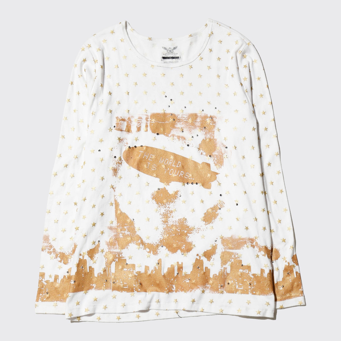 *one-off "the world is yours" hand screen l/s