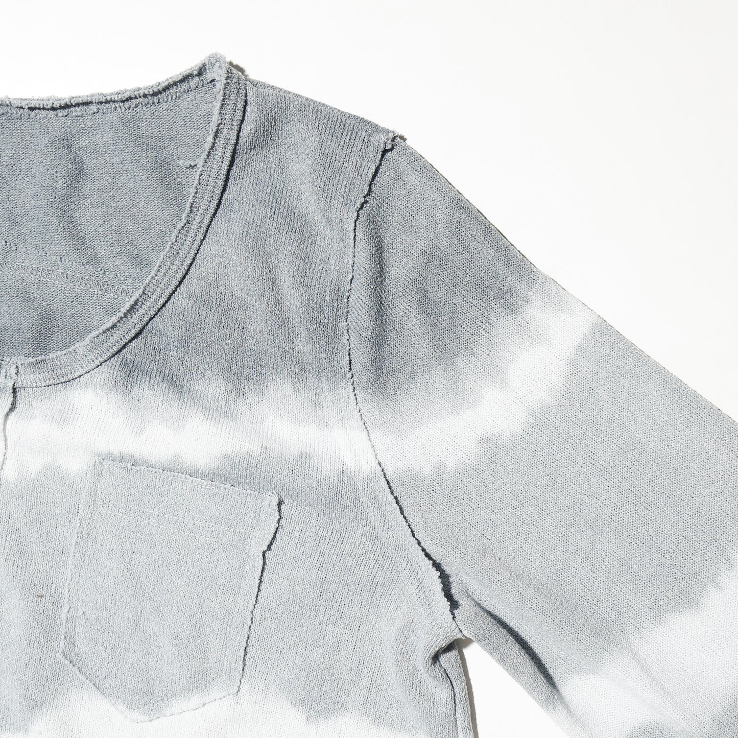 vintage henry neck foggy border cut sew