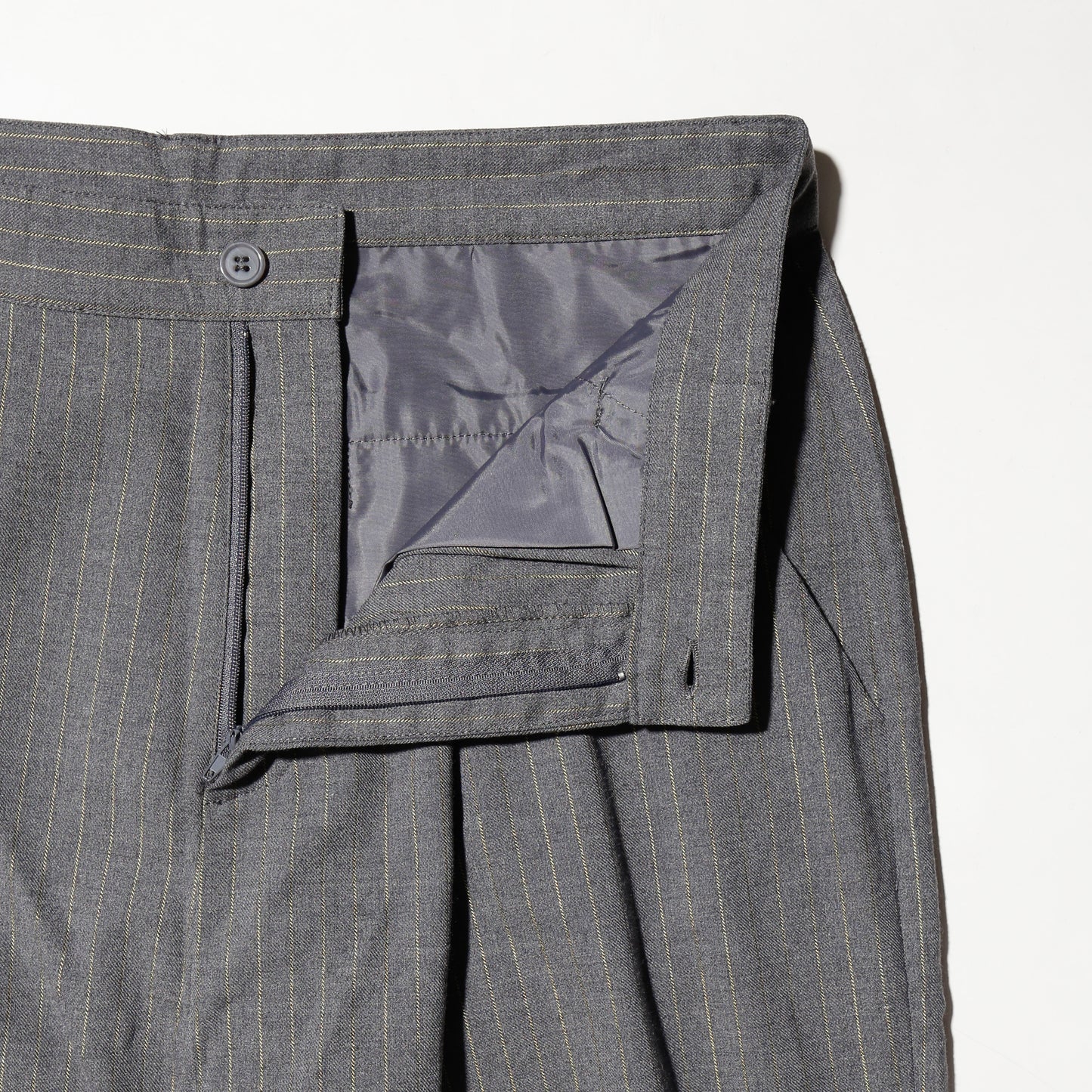 vintage tucked stripe wide slacks