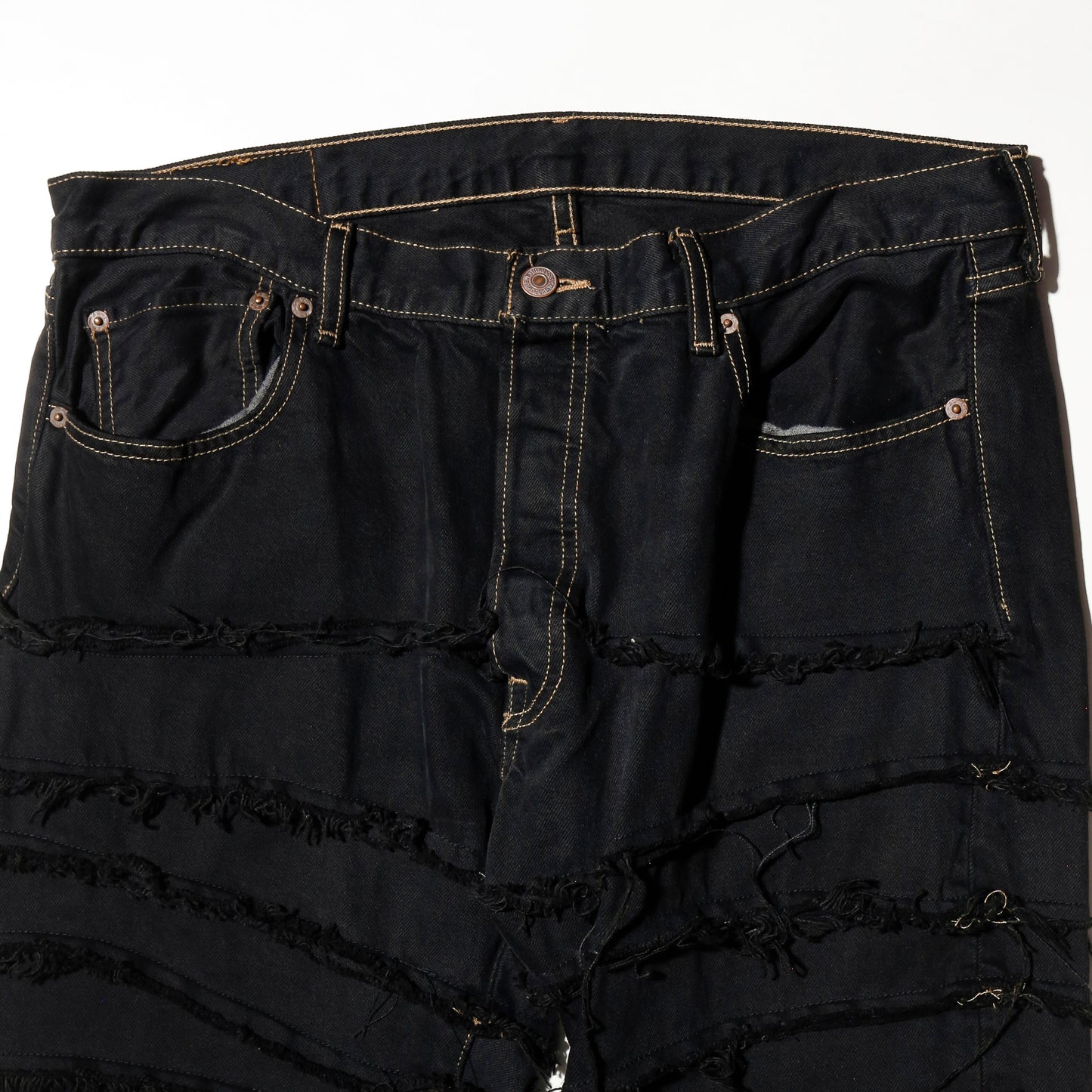 *one-off tsugihagi jeans, model-black finish
