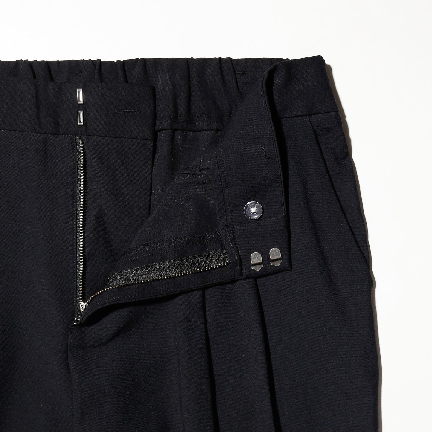 *one-off aladdin balloon slacks