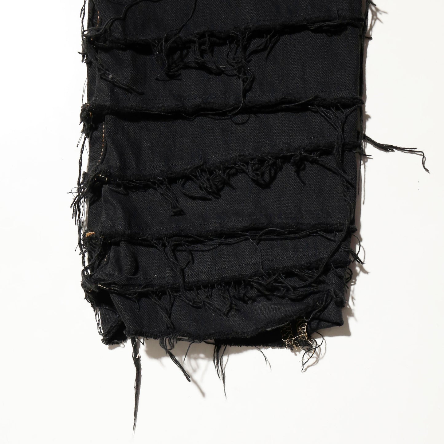 *one-off tsugihagi jeans, model-black finish