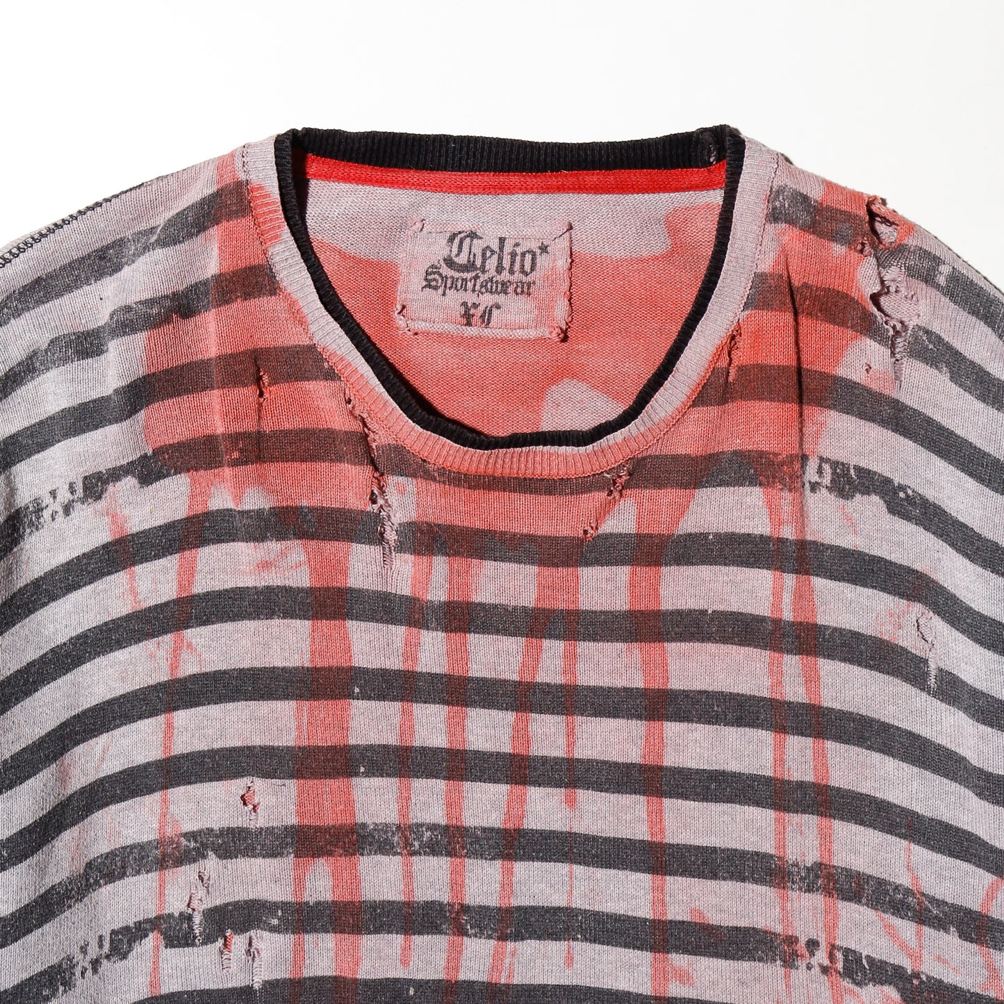 *one-off accident border broken sweater