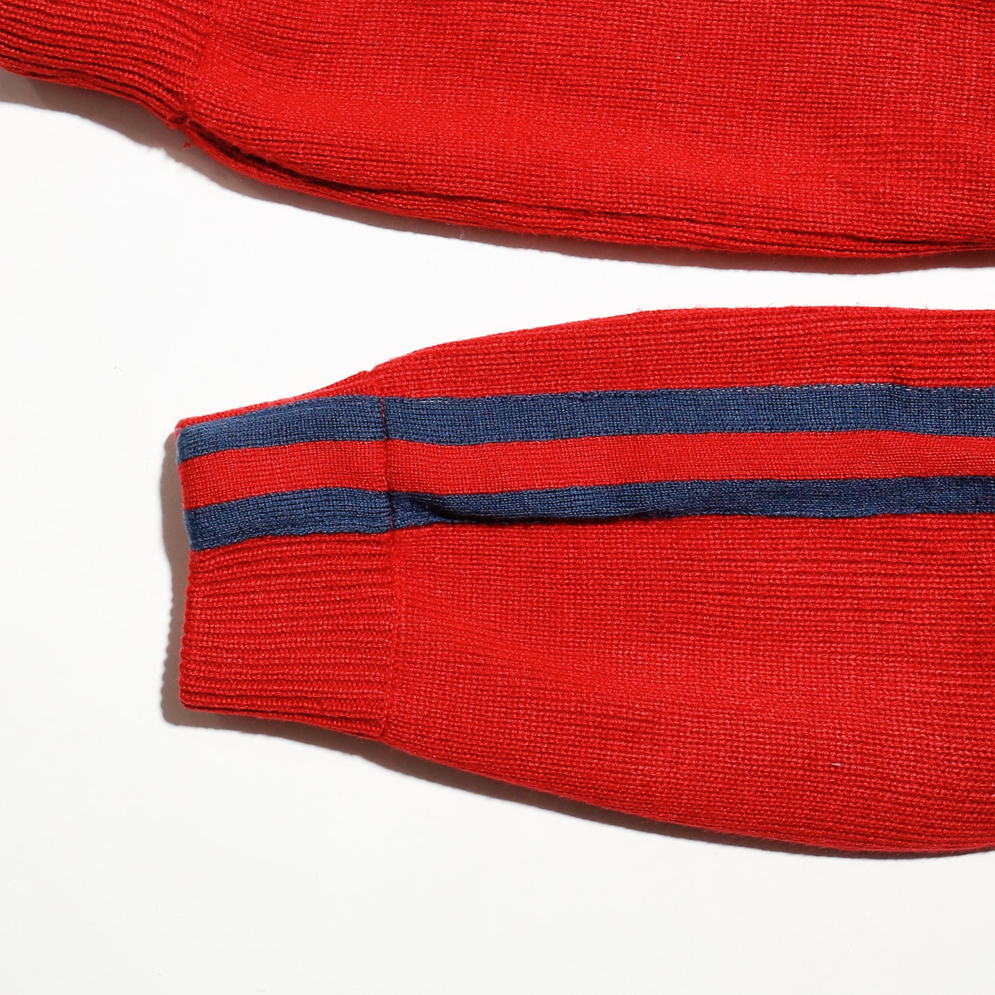 *one-off with muffler knit track jacket with kapper badge