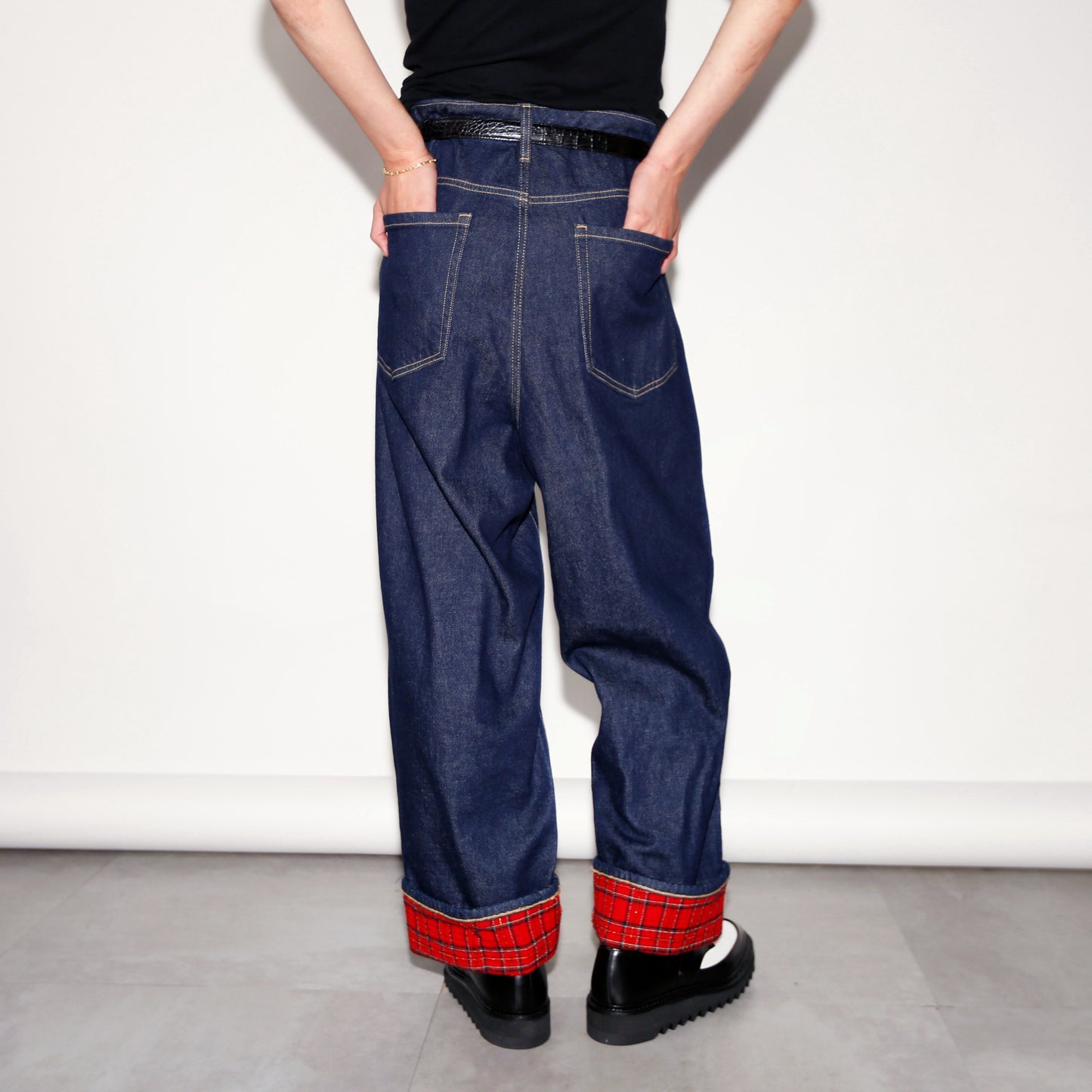 vintage tucked roll up jeans