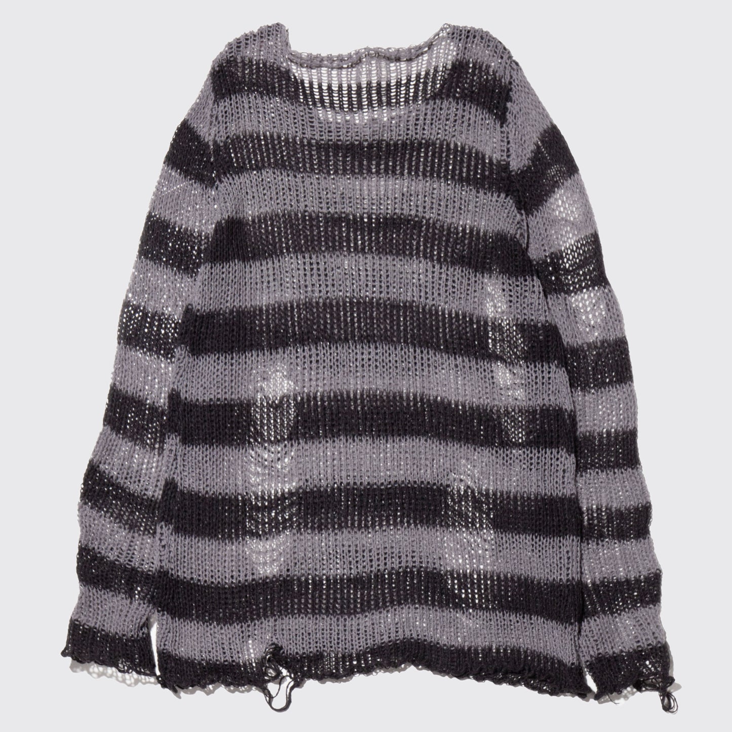 vintage broken border sweater