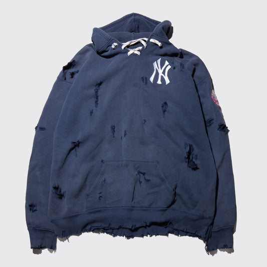 vintage 90's yankees broken hoodie