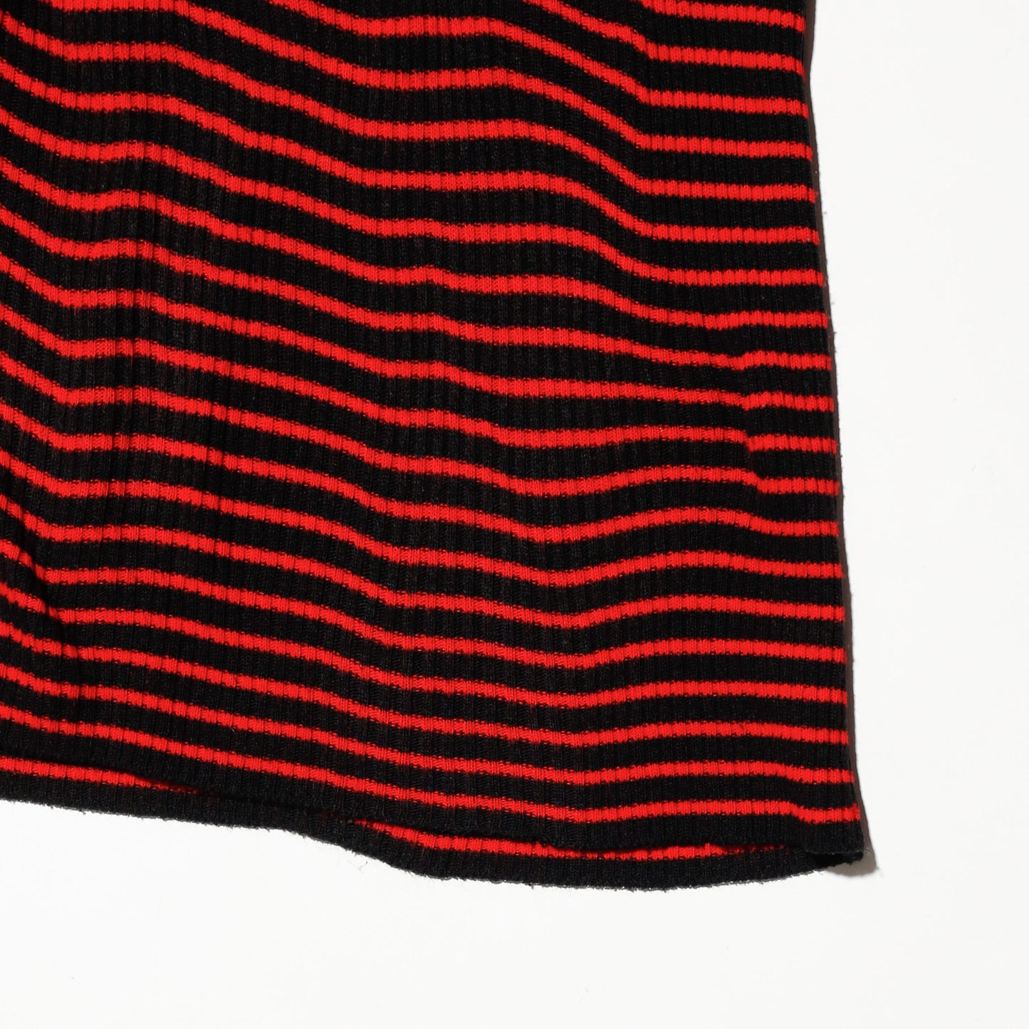 *one-off hybrid border cut sew