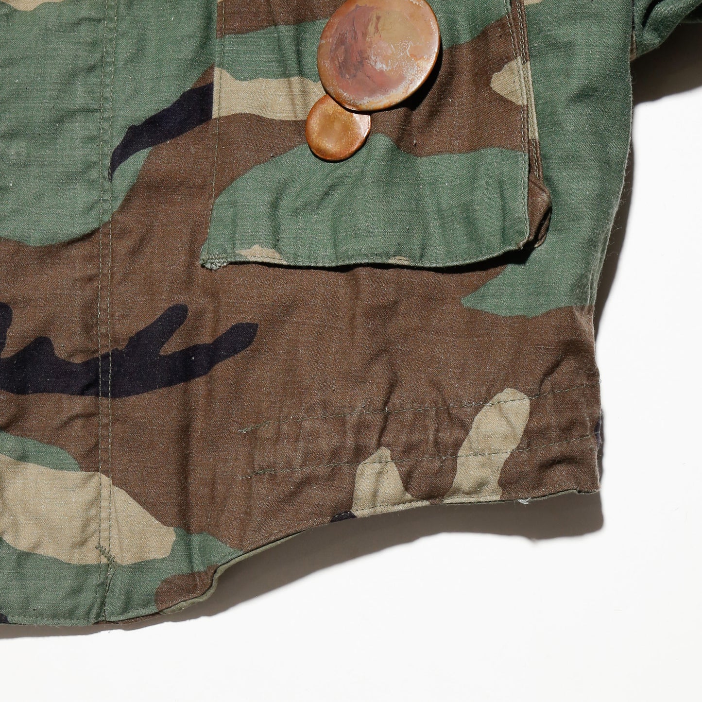 *one-off cropped field jacket , with hoodie/kapper badge