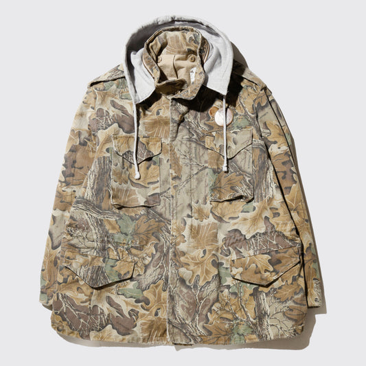 *one-off field jacket , with hoodie/kapper badge