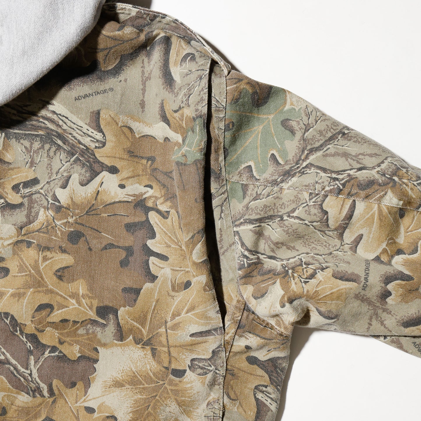 *one-off field jacket , with hoodie/kapper badge