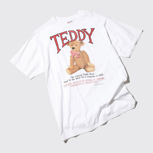 vintage 1992’s Smithsonian Institution teddy bear t-shirt