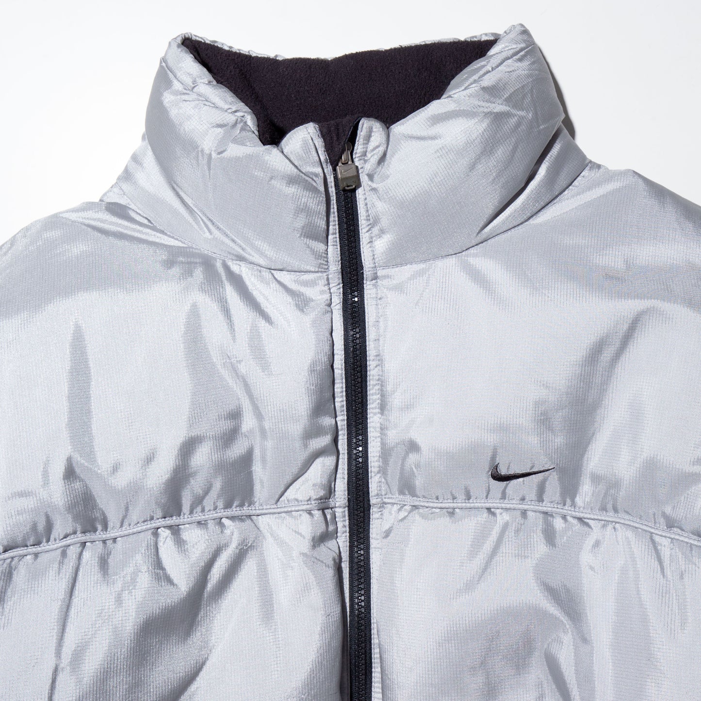 vintage 00's nike silver down jacket