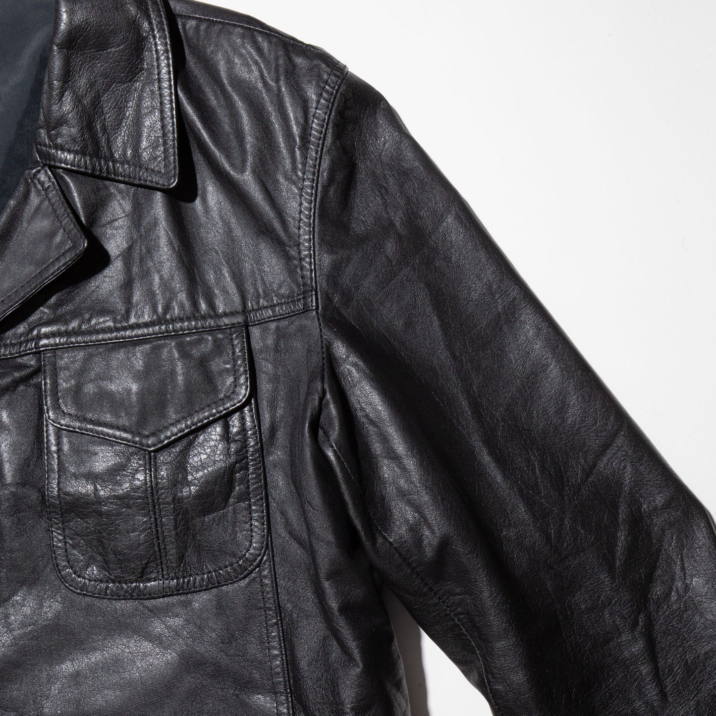 vintage cropped leather trucker jacket