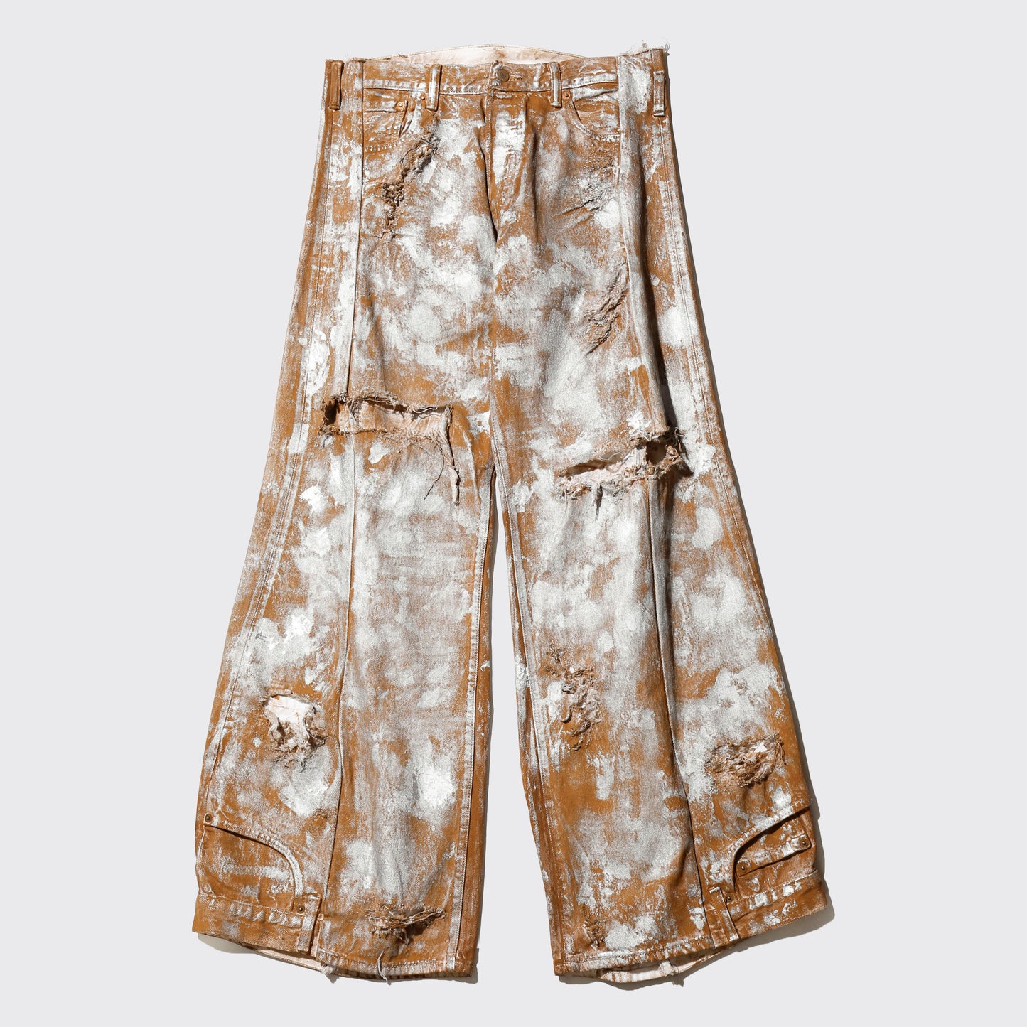 *one-off broken upside down jeans: model- silver dust camel
