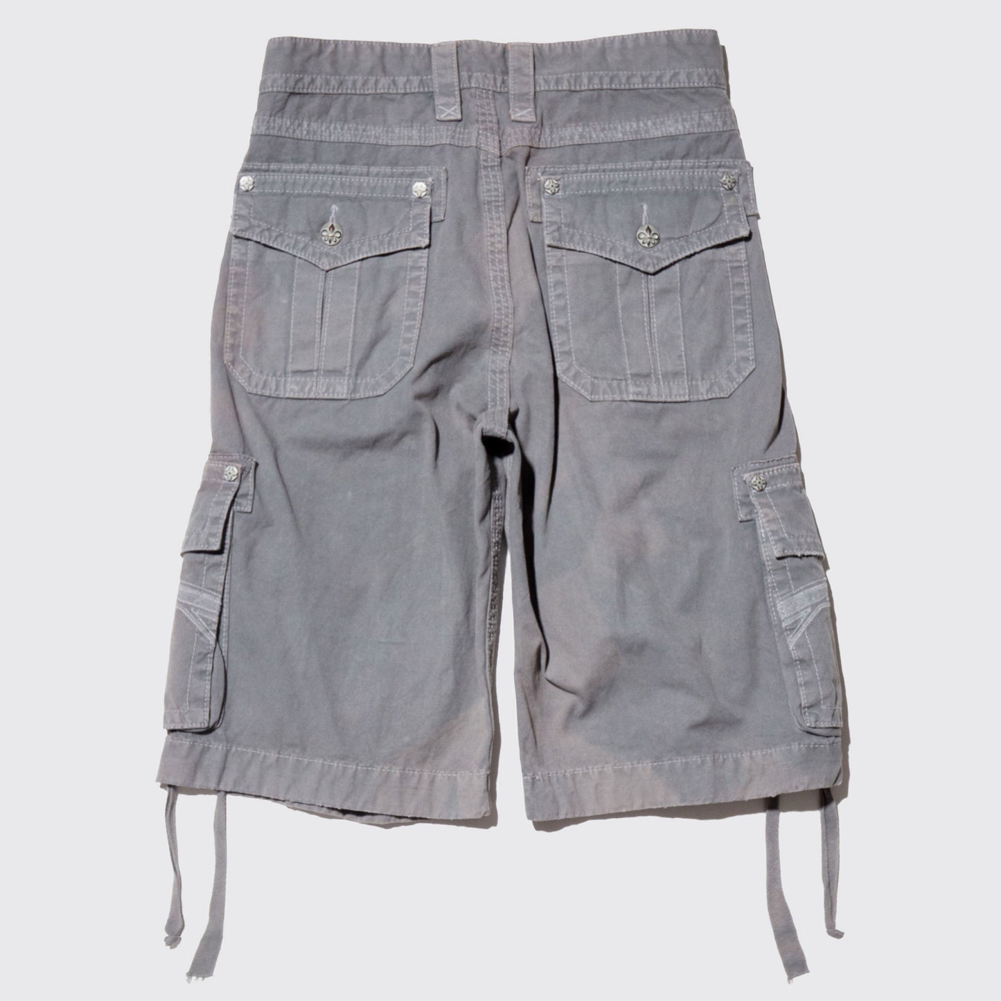 vintage fleur de lis tuck cargo shorts