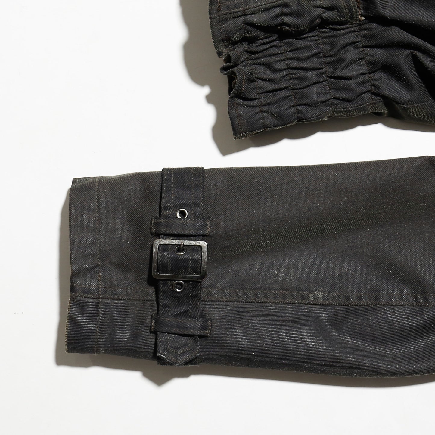*one-off ribbed studs luster trucker jacket