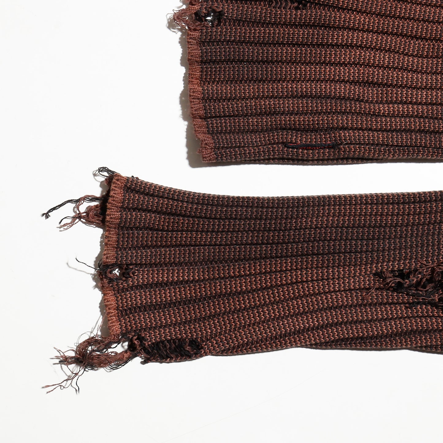 *one-off dust broken drivers sweater with kapper badge