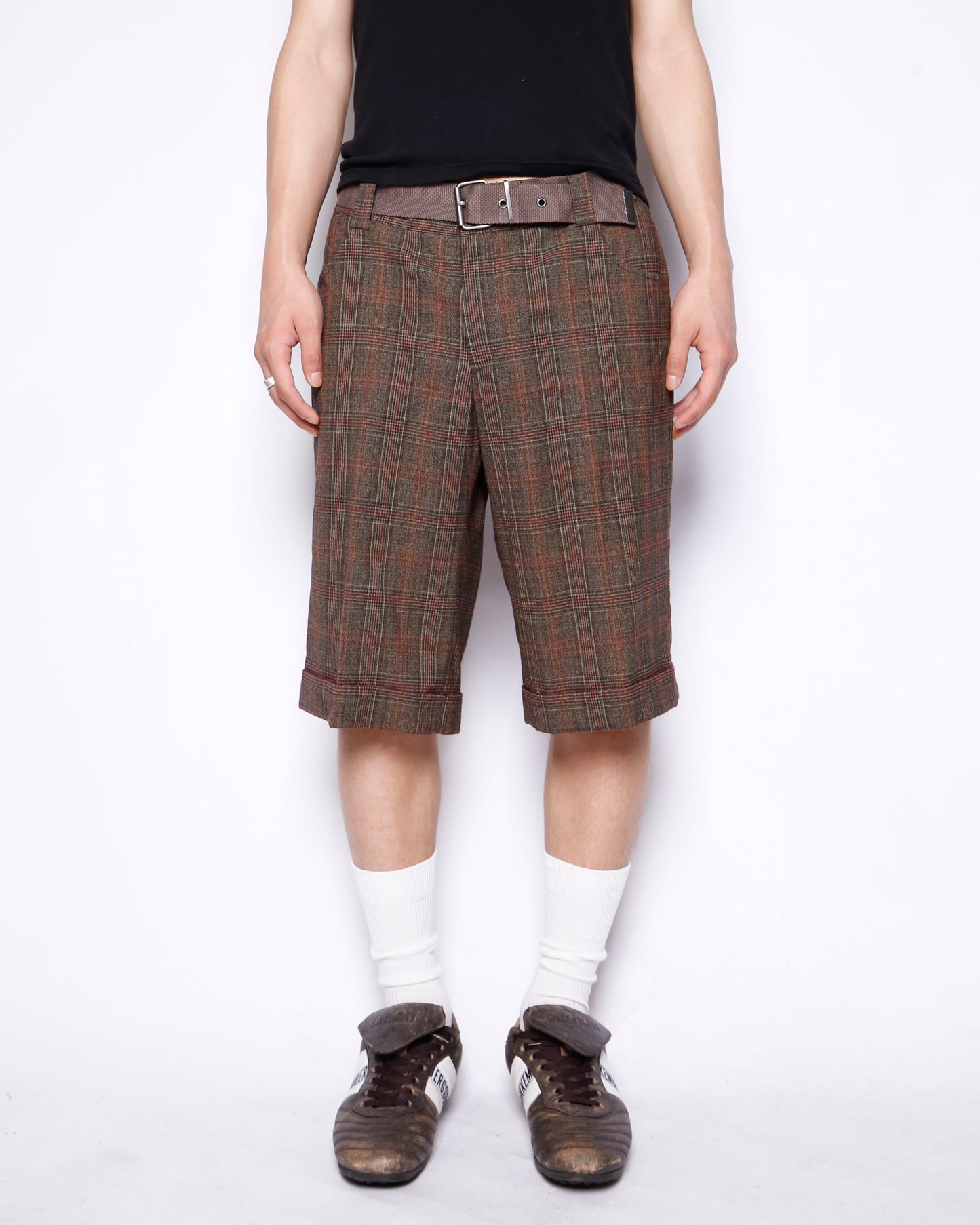 vintage belted low rise glen check shorts