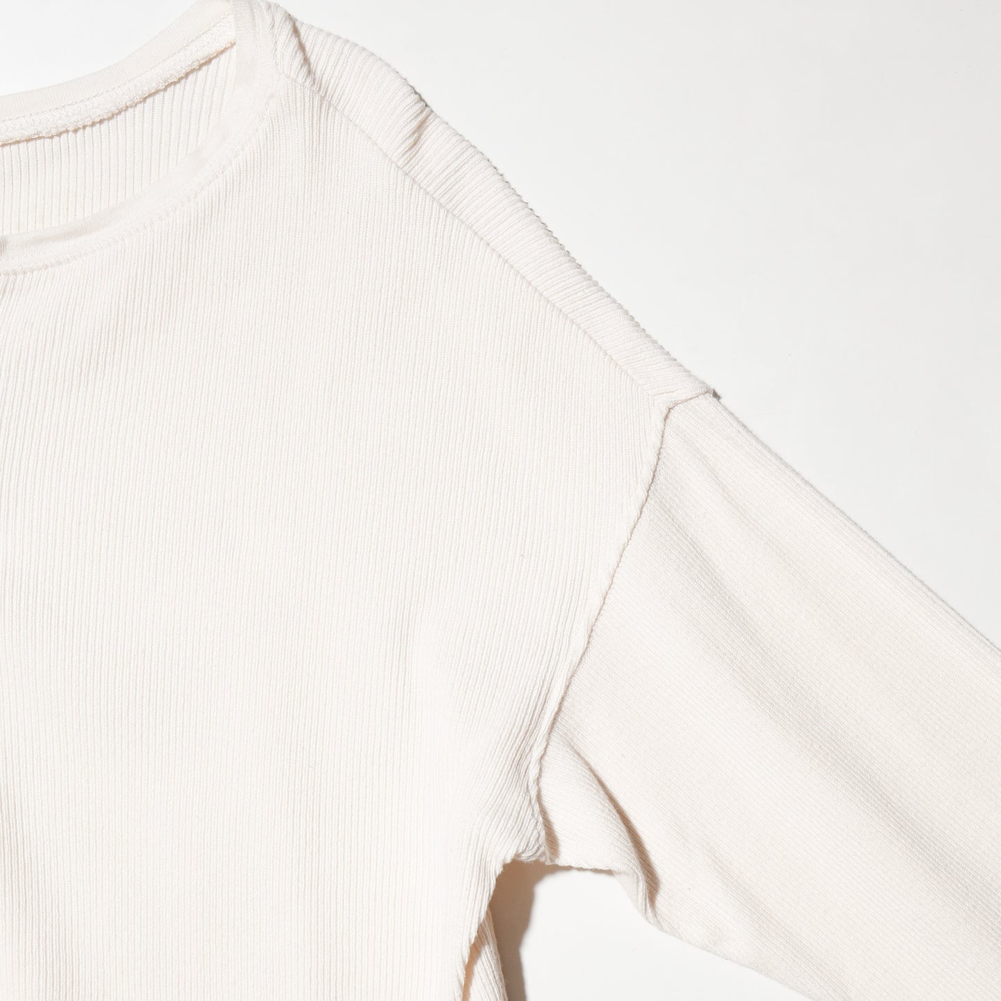 vintage rounded henry neck cut sew