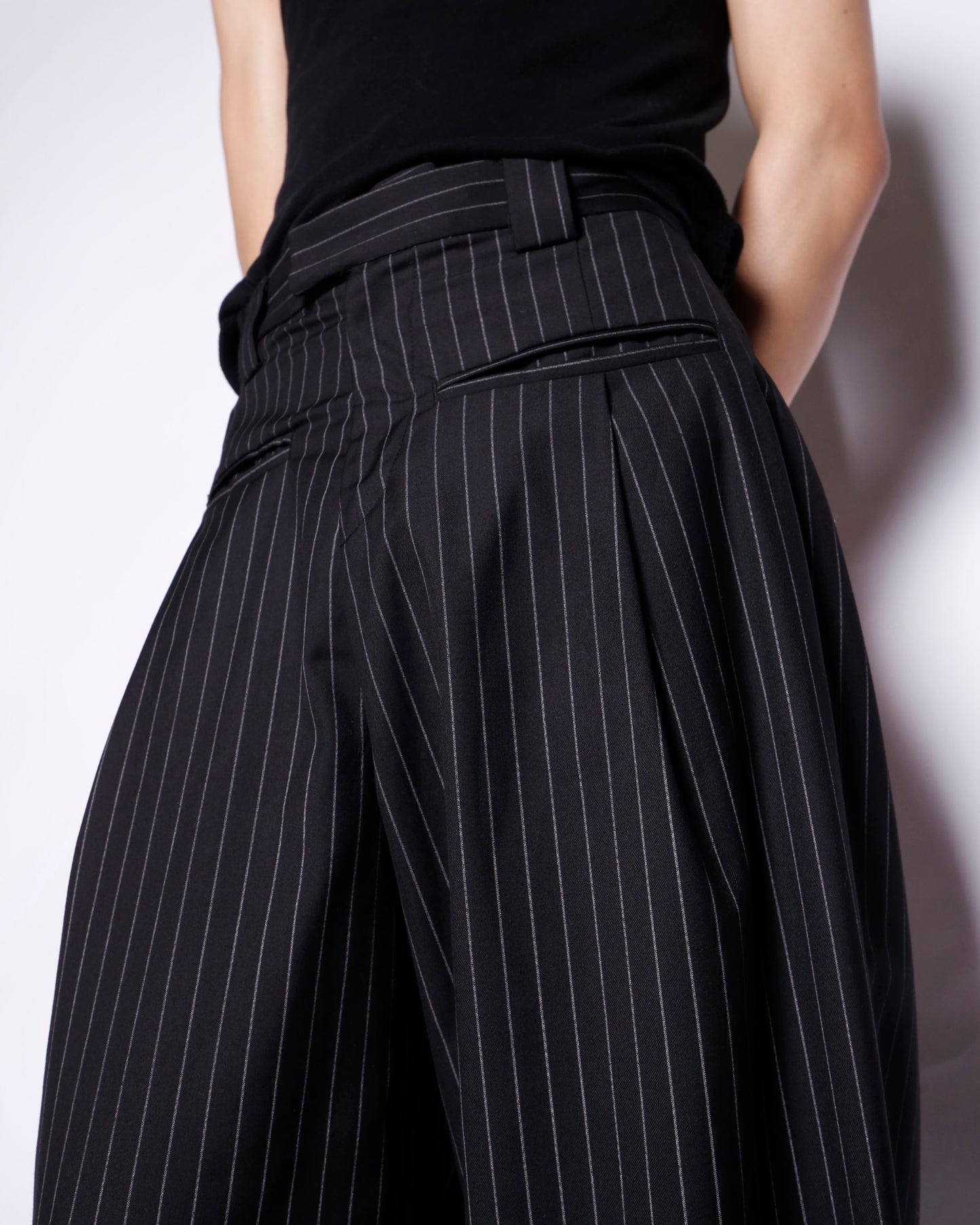 vintage tucked stripe wide slacks