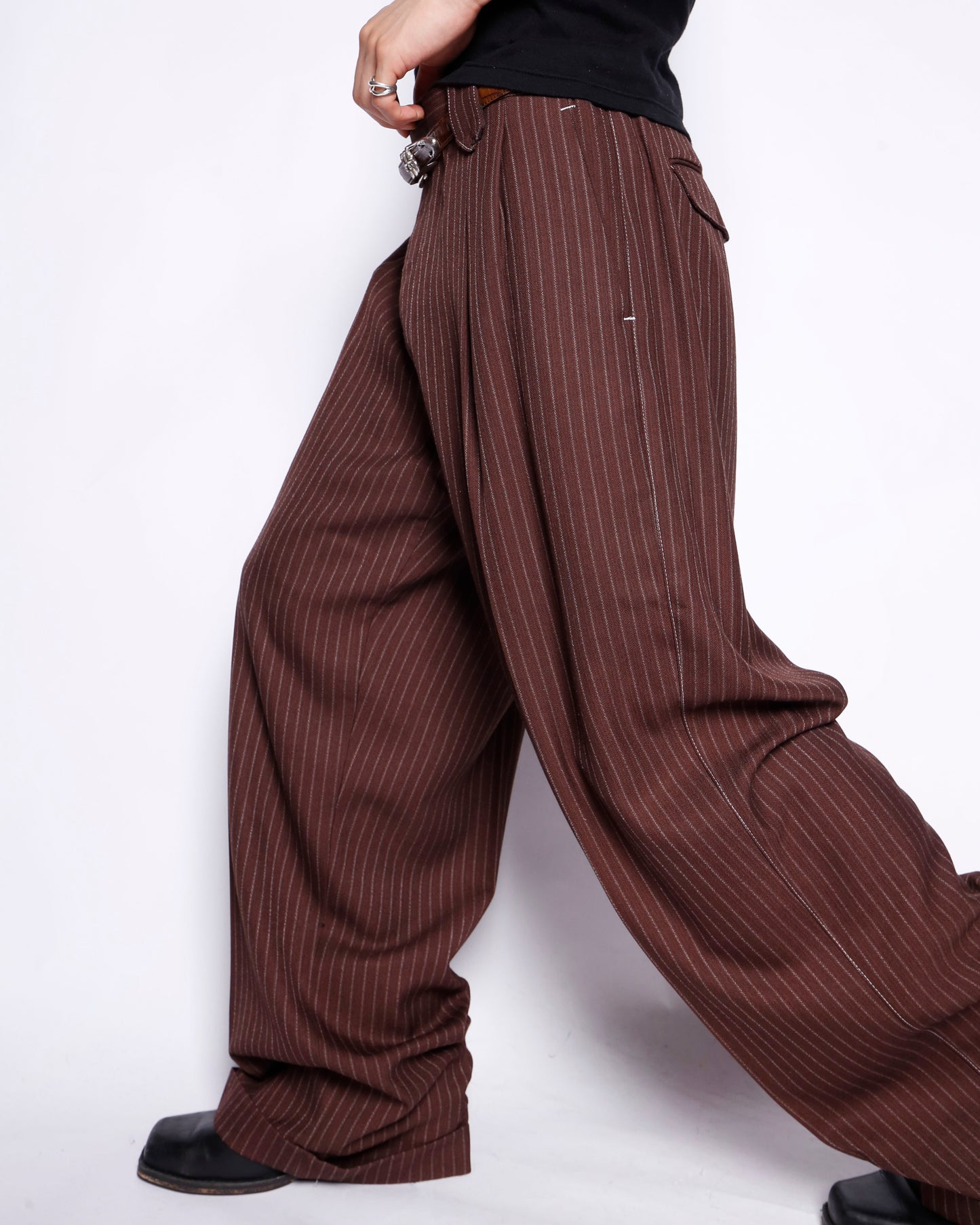 vintage tucked stripe wide slacks