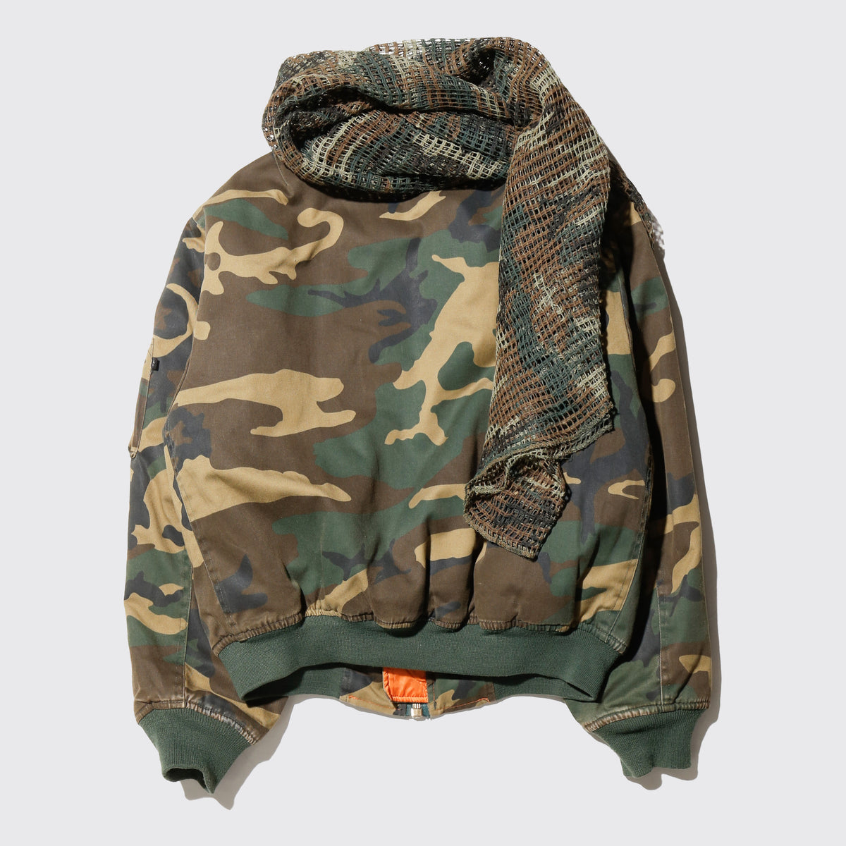 *one-off with muffler bomber jacket with kapper badge
