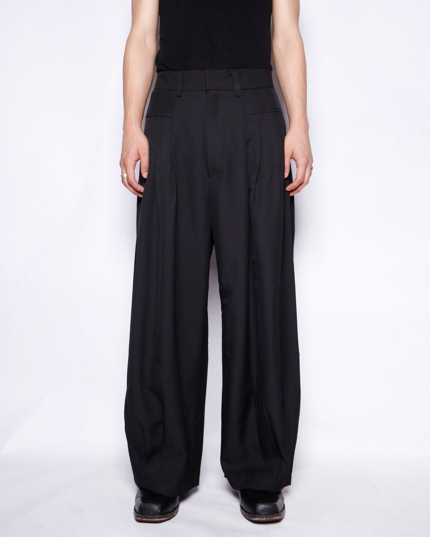 vintage pleats wide slacks