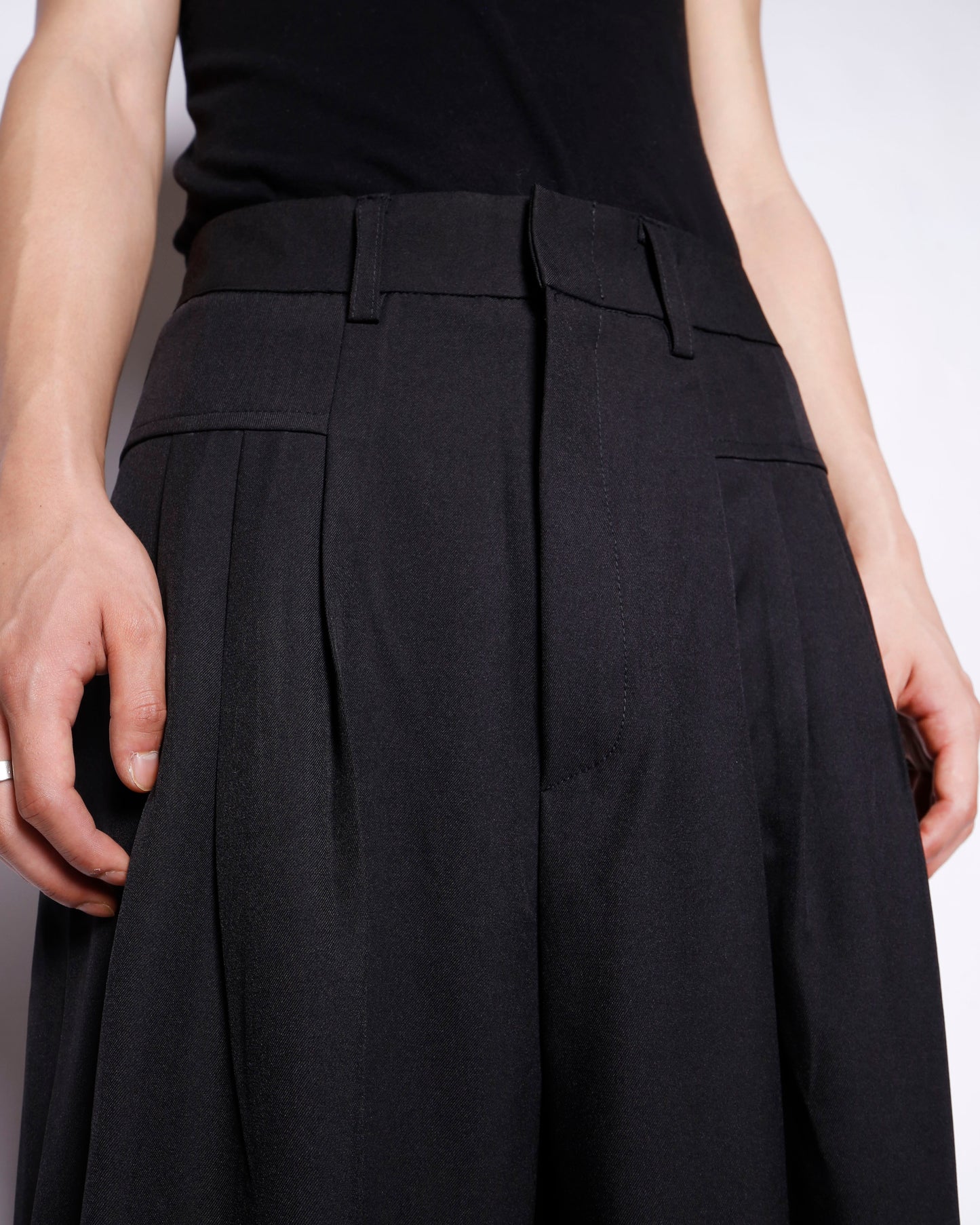 vintage pleats wide slacks