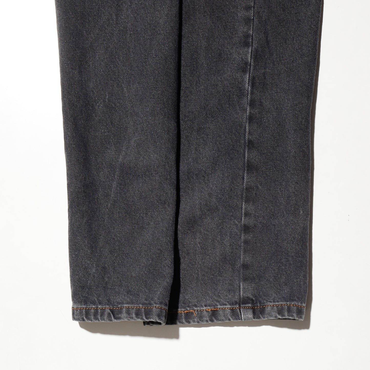 *one-off resized tuck jumbo baggy jeans