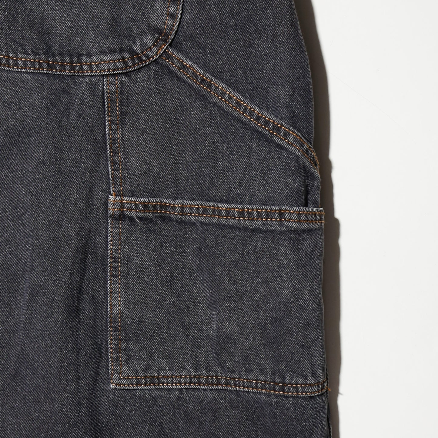 *one-off resized tuck jumbo baggy jeans
