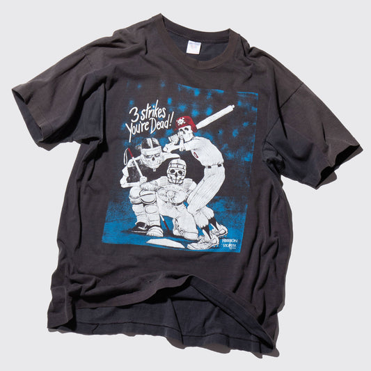 vintage ©️1992 fashion victim skull baseball t-shirt