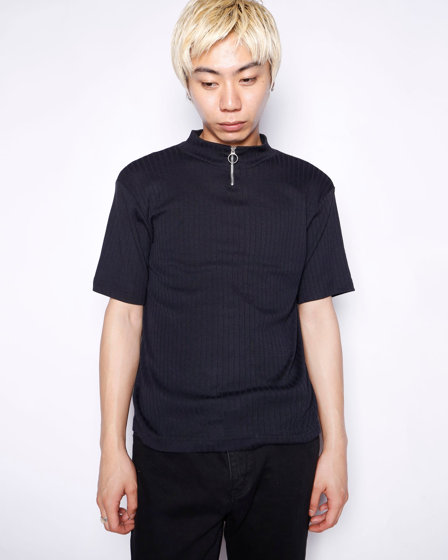 vintage half zip textured h/s
