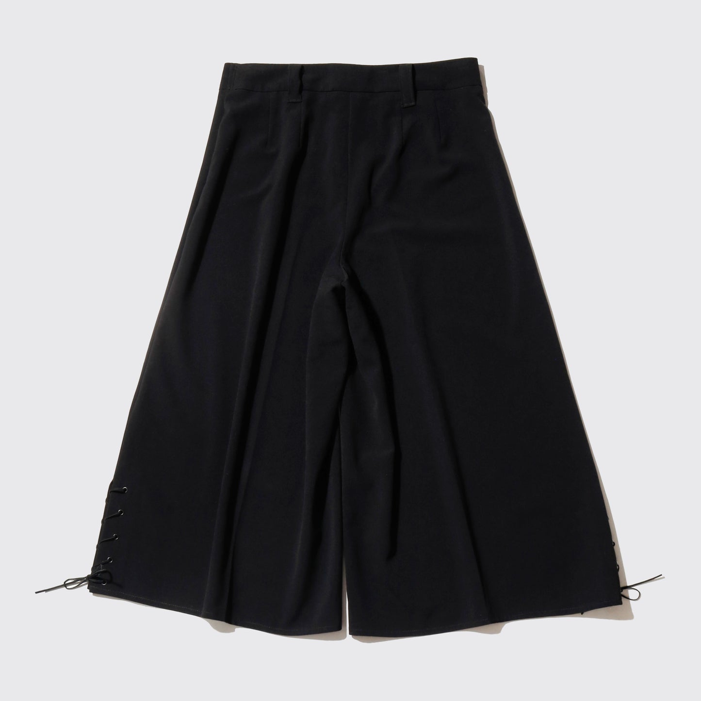 vintage lace up wide slacks shorts
