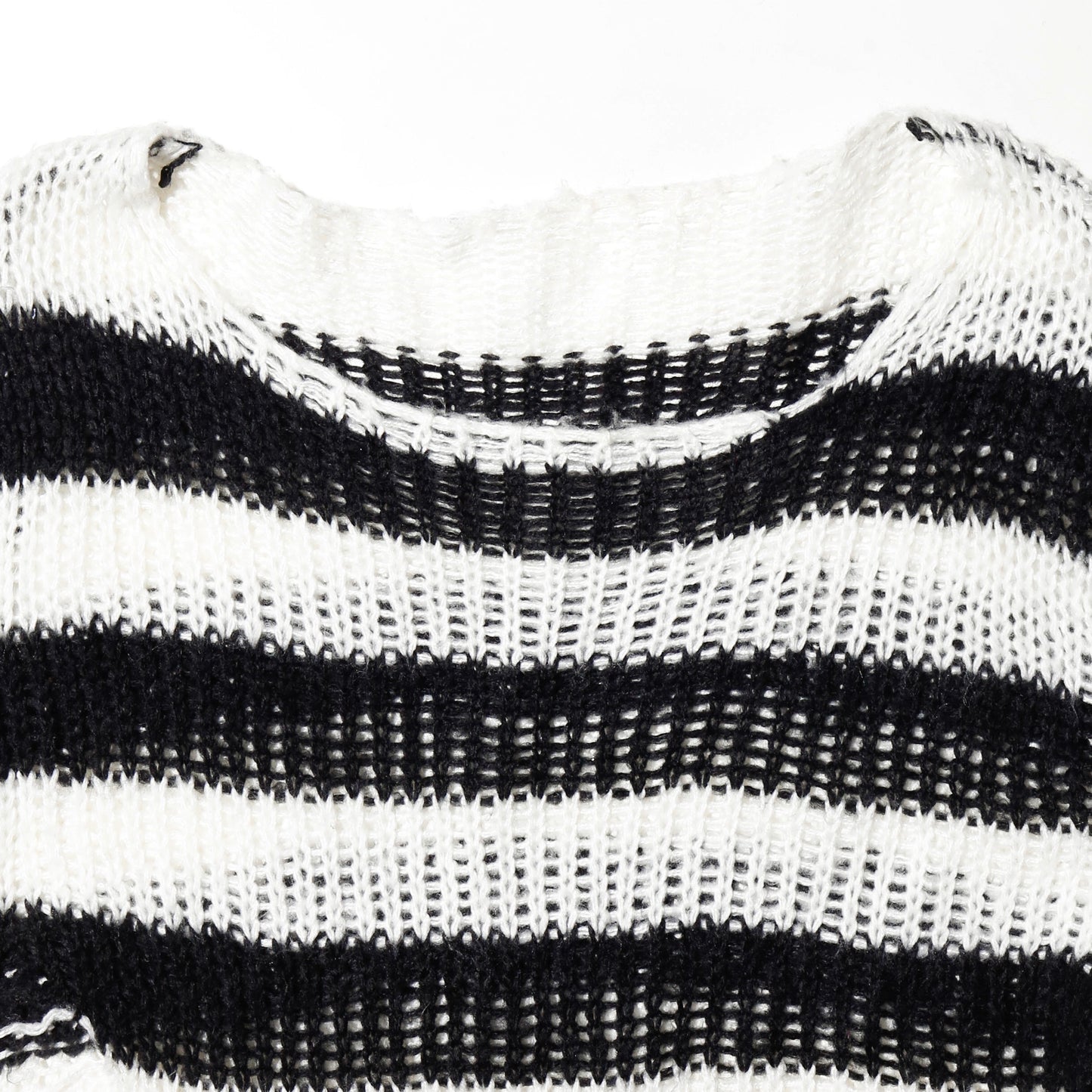 *one-off broken border sweater