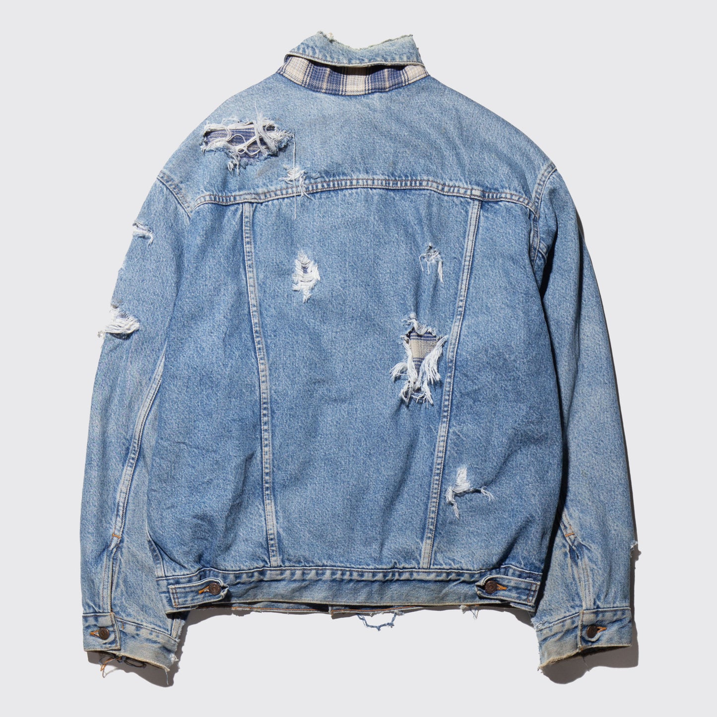 vintage Levi's broken trucker jacket , with check liner