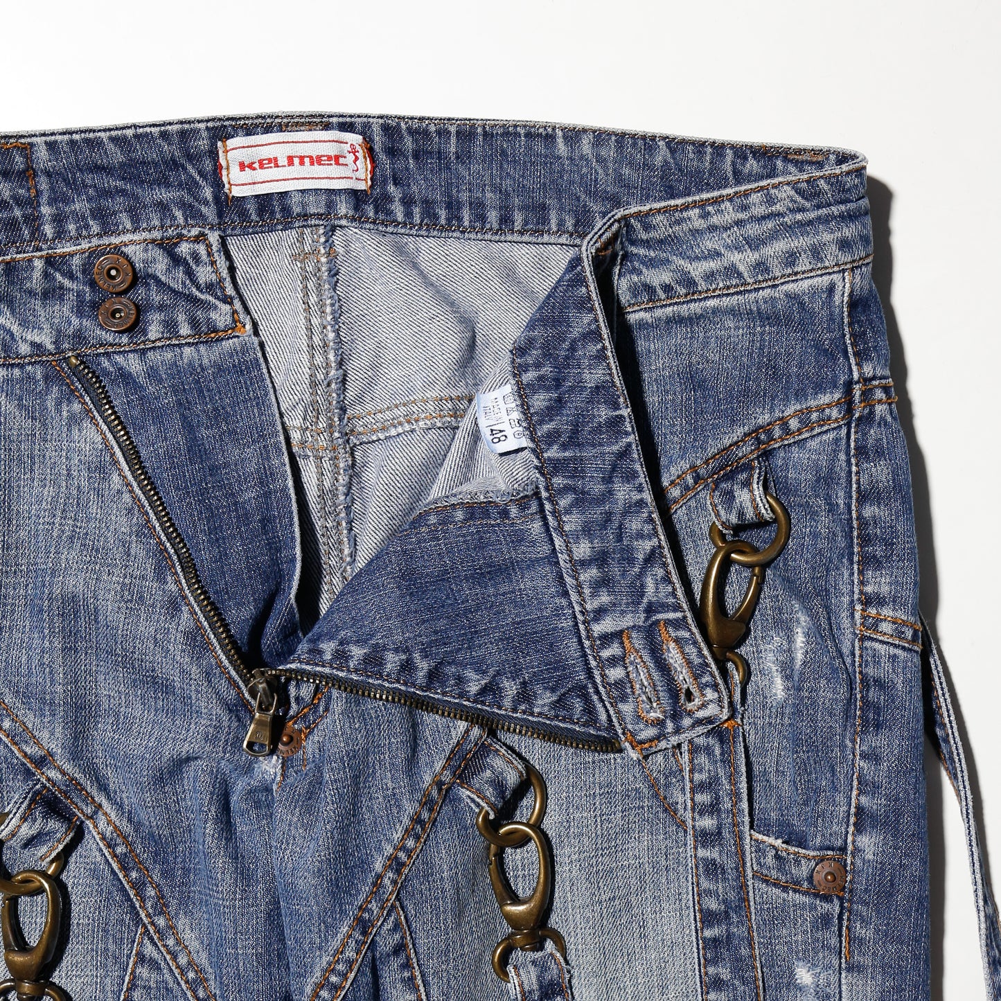 *one-off loose socks jeans